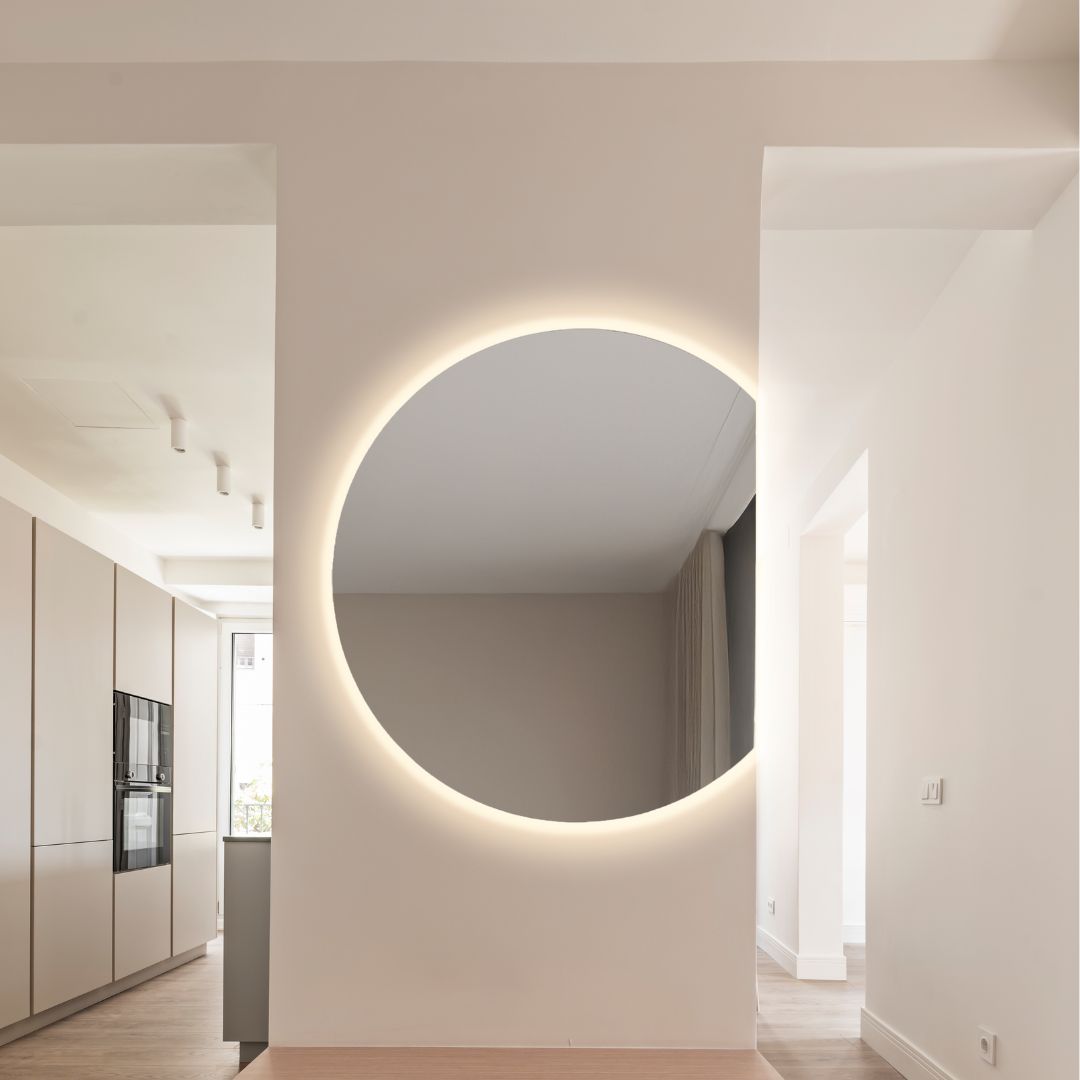 Semicircle cut 3/4 mirror with rear lighting in hallway