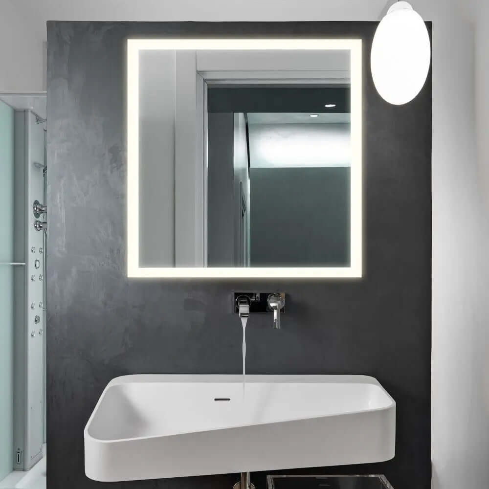 Ruudukujuline esivalgustusega LED-peegel 600x600mm