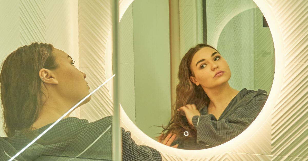 How to identify good quality mirrors | Ledreflection