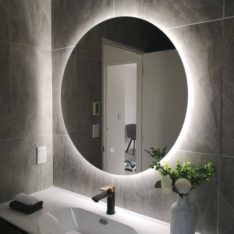Round LED mirror with rear lighting Ø 900mm